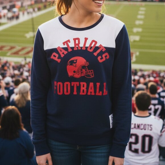 VS PINK NFL Patriots Sweatshirt - Picture 1 of 10
